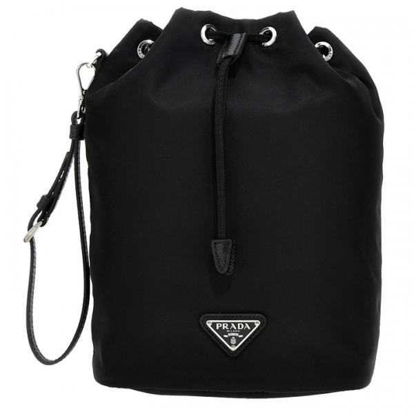 ◆당일◆25FW 삼각로고 드로스트링 버킷백 블랙 1NS369 R067 F0002
