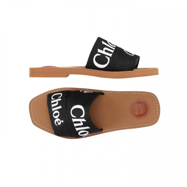 ◆당일◆26SS 우디 로고 스트랩 샌들 블랙 CHC22U188Z3 001