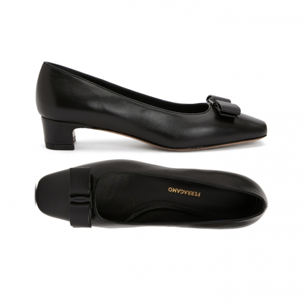 ◆당일◆26SS 리리 RIRRI 아이코닉 보우 펌프스힐 블랙 0785559