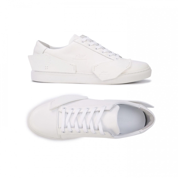 ◆14주년◆음각 로고 로우탑 스니커즈 화이트 CW9STF01