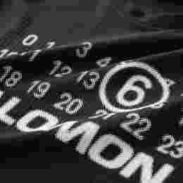 ◆당일◆25SS X SALOMON 그래픽 프린팅 크루넥 티셔츠 블랙 S52GC0345 M20101 900