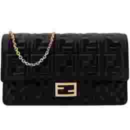 ◆당일◆25SS FF 로고 바게트 체인 월렛 블랙 8M0498 AAJD F0KUR