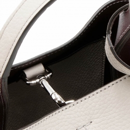 ◆당일◆26SS 타임리스 로고 버킷&크로스백 화이트 XBWAPAA9100 QNK 9P09