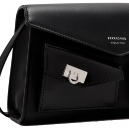 ◆당일◆26SS 멀티 포켓 허그 미니 숄더백 블랙 22-0916 0785902