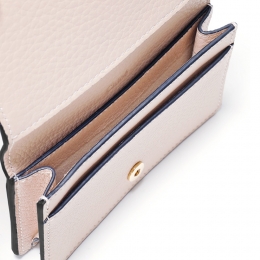 ◆당일◆26SS 알파벳 코인 카드지갑 와일드그레이 CHC21WP015F57 084