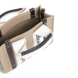 ◆당일◆25FW 우디 미니 토트백 네추럴 CHC22AP237I26 91J