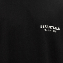 ◆당일◆24FW 에센셜 로고 티셔츠 블랙 125HO244360F BLACK