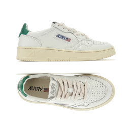 26SS 여성 메달리스트 로우탑 스니커즈 화이트/그린탭 AULW LL20