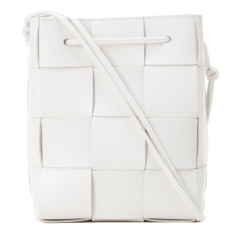 ◆당일◆25SS 카세트 인트레치아토 스몰 숄더백 화이트 680218 VCQC4 9009