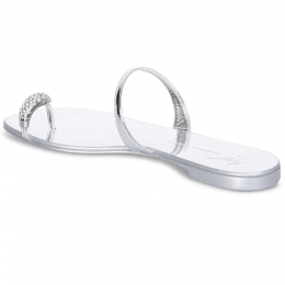 ◆당일◆24SS 링 스트랩 플랫 샌들 실버 I700000 073