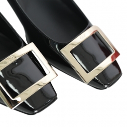 ◆당일◆25FW 메탈 버클 트럼펫 펌프스 힐 블랙 RVW44815280 D1P B999