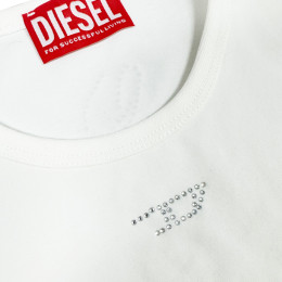 ◆당일◆24SS T-UNCUTIE 큐빅 로고 티셔츠 화이트 A12493 0AFAA 141