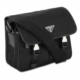 ◆당일◆25FW 삼각로고 포코노 플랩 숄더&크로스백 블랙 2VD769 2DMH F0002