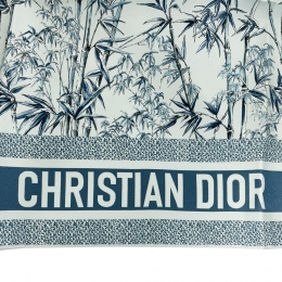 ◆당일◆25FW 뜨왈 드 주이 네츄라 70 스퀘어 스카프 화이트/파우더스노우블루 54TJB070I604 530