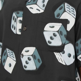 ◆당일◆23SS 로고 다이스 패턴 셔츠 블랙 1110215 BLACK