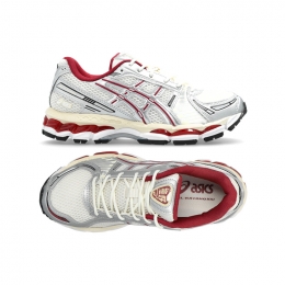 ◆당일◆25FW 젤 카야노 12.1 스니커즈 크림/퓨어실버 1203A759 102