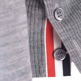 ◆당일◆26SS 사선 브이넥 울 가디건 라이트그레이 FKC334A Y1014 055