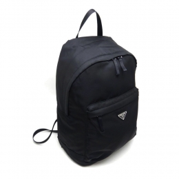 ◆당일◆25FW 삼각 로고 나일론 백팩 블랙 2VZ034 2A6D F0002