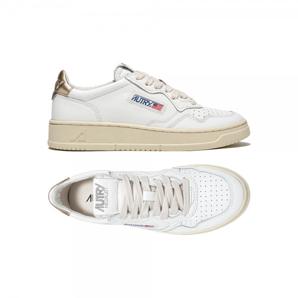 26SS 메달리스트 로우탑 스니커즈 화이트/골드탭 AULW LL06